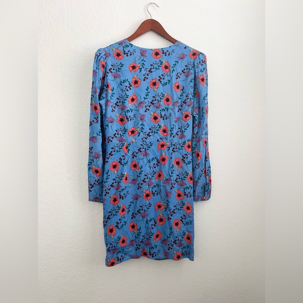 ASTR Dress - Picture 2 of 7